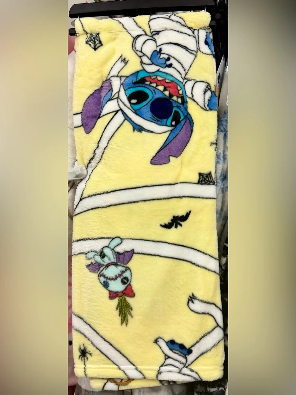 stitch halloween plush blanket throw